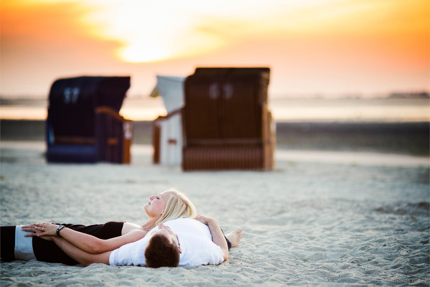 Verlobungsfotos an der Nordsee, Hochzeitsfotograf Ostfriesland