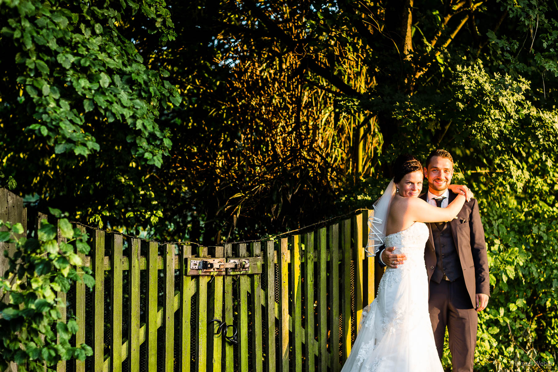 Als Hochzeitsfotograf im Landhaus Etzhorn bei einer fröhlichen Hochzeitsfeier, Hochzeitsfotograf Ostfriesland