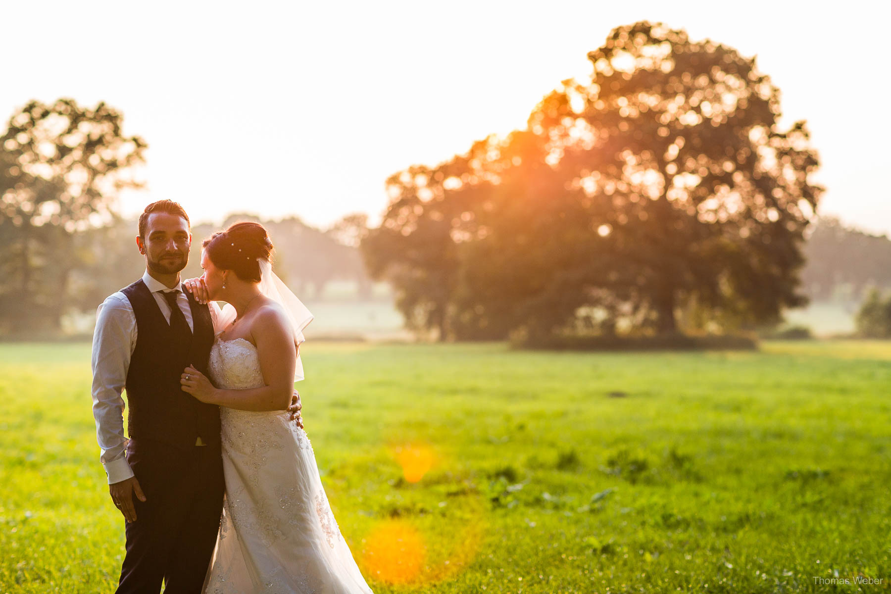 Als Hochzeitsfotograf im Landhaus Etzhorn bei einer fröhlichen Hochzeitsfeier, Hochzeitsfotograf Ostfriesland