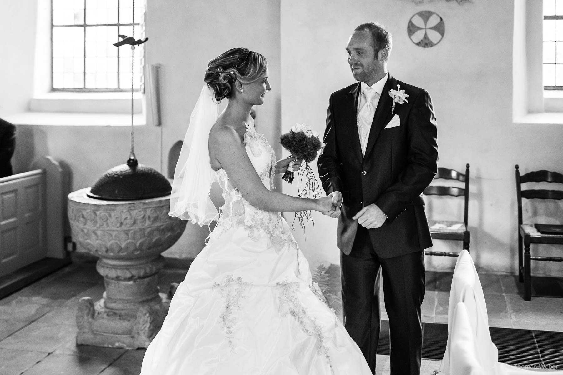 Hochzeit in der Burg Kniphausen Wilhelmshaven und Hochzeitsfeier im Le Patron am Meer, Hochzeitsfotograf Wilhelmshaven