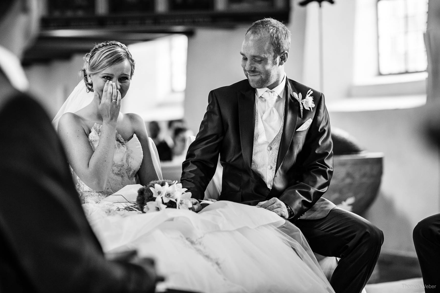 Hochzeit in der Burg Kniphausen Wilhelmshaven und Hochzeitsfeier im Le Patron am Meer, Hochzeitsfotograf Wilhelmshaven