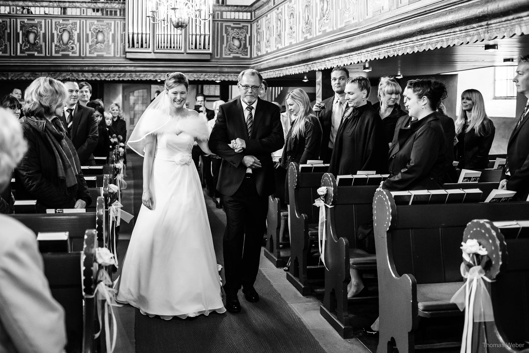 Hochzeit in der St-Ulrichs-Kirche in Rastede und Hochzeitsfeier in der Eventscheune St. Georg Rastede