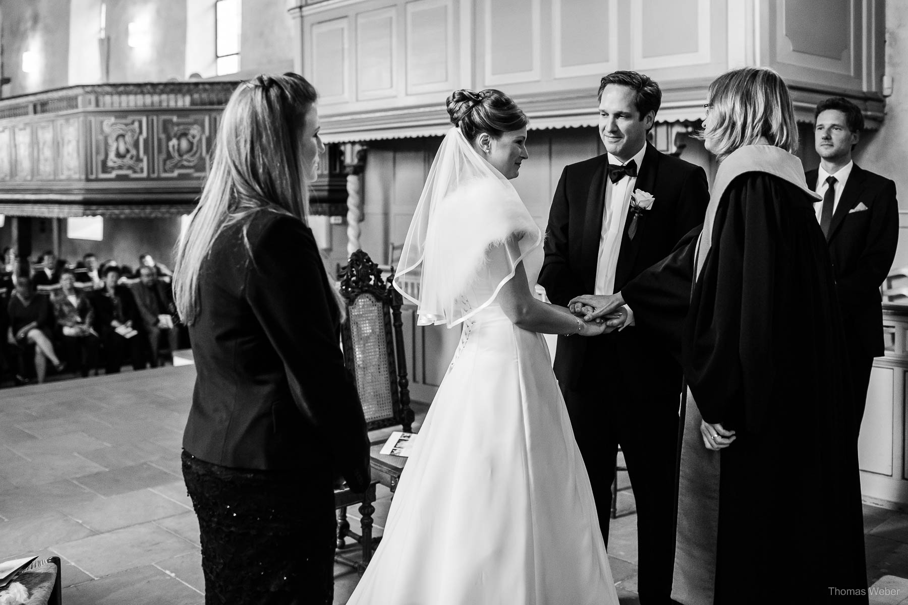 Hochzeit in der St-Ulrichs-Kirche in Rastede und Hochzeitsfeier in der Eventscheune St. Georg Rastede