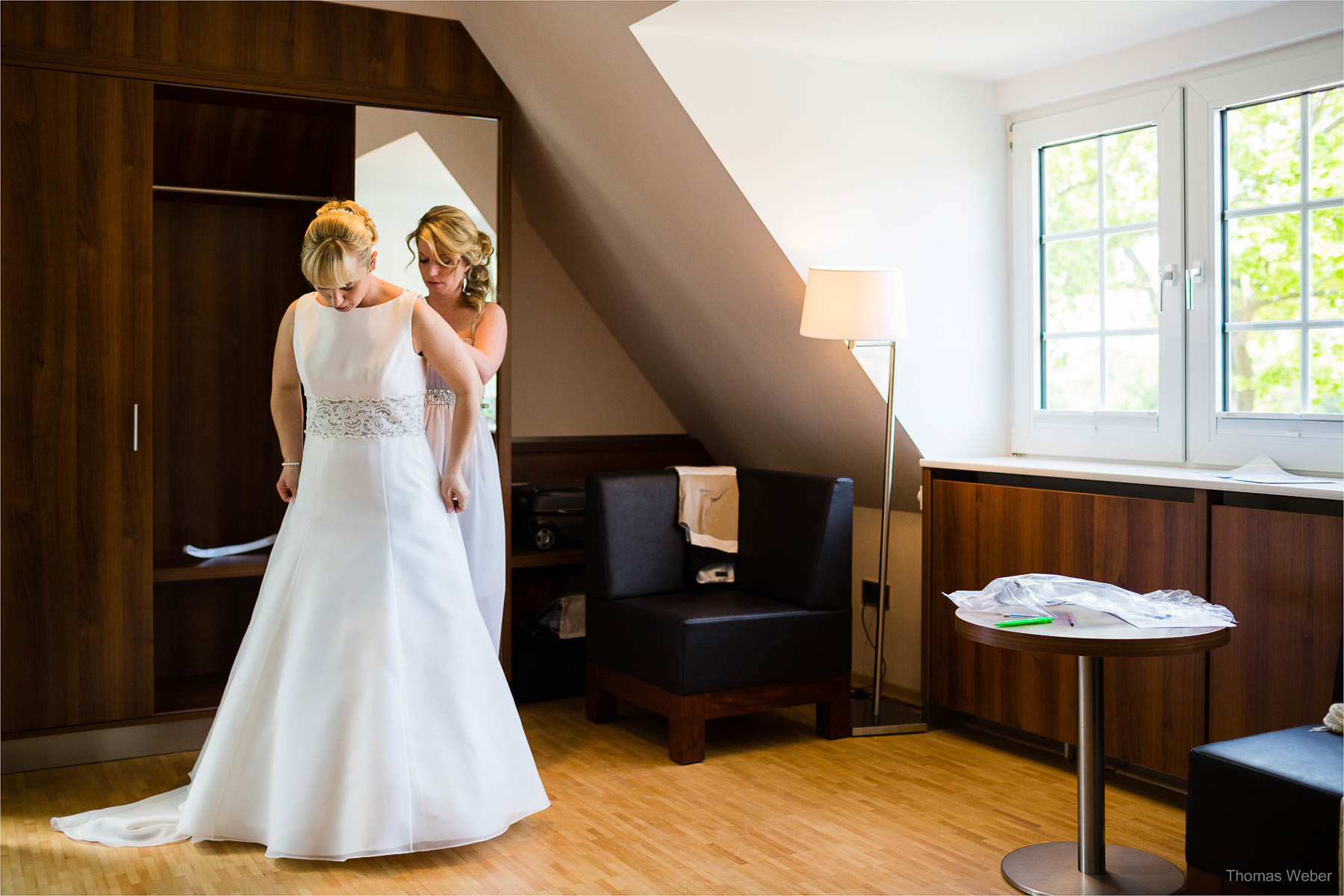 Freie Trauung in der Eventscheune St. Georg in Rastede, Hochzeitsfotograf Ostfriesland