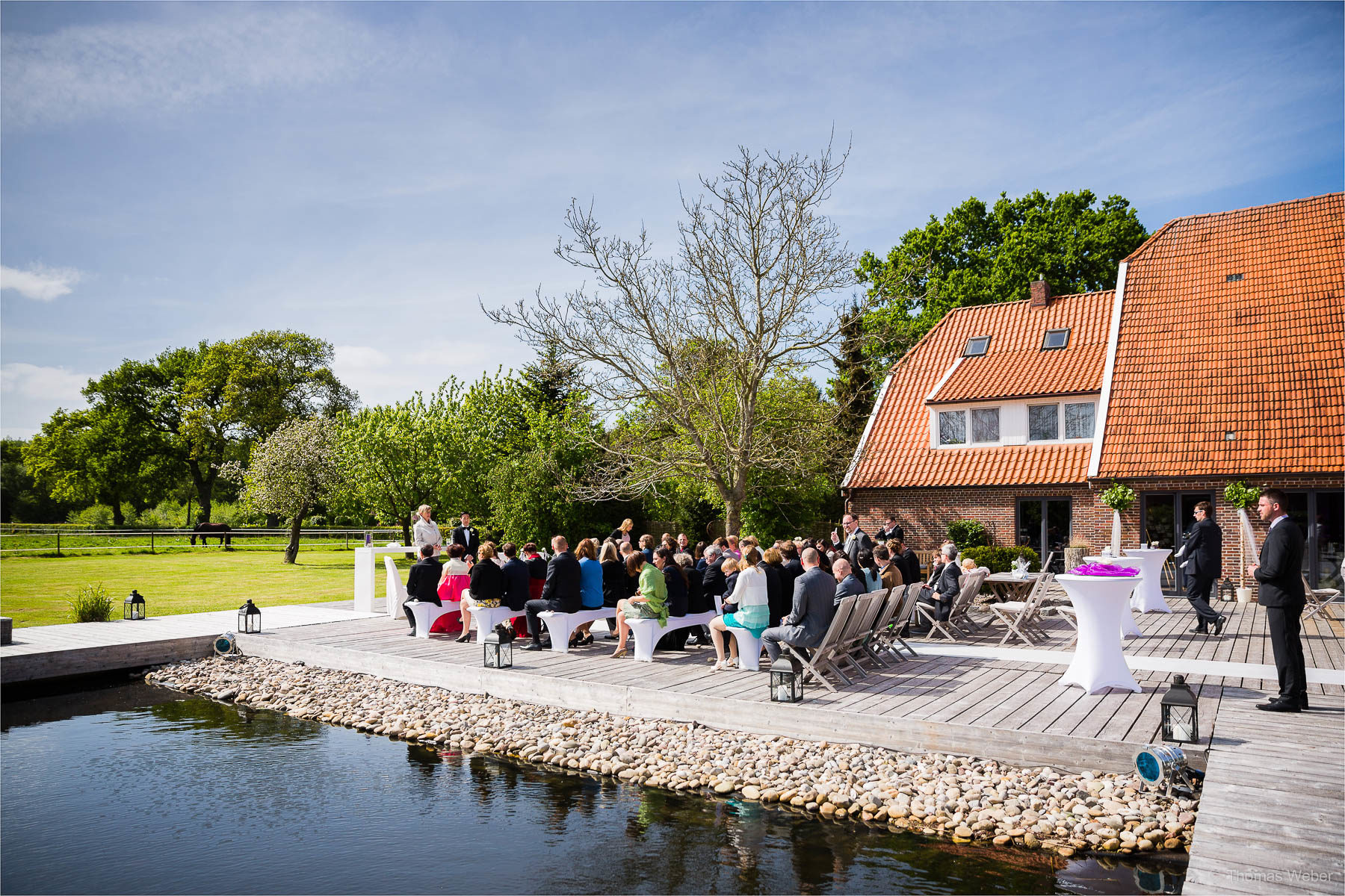 Freie Trauung in der Eventscheune St. Georg in Rastede, Hochzeitsfotograf Ostfriesland