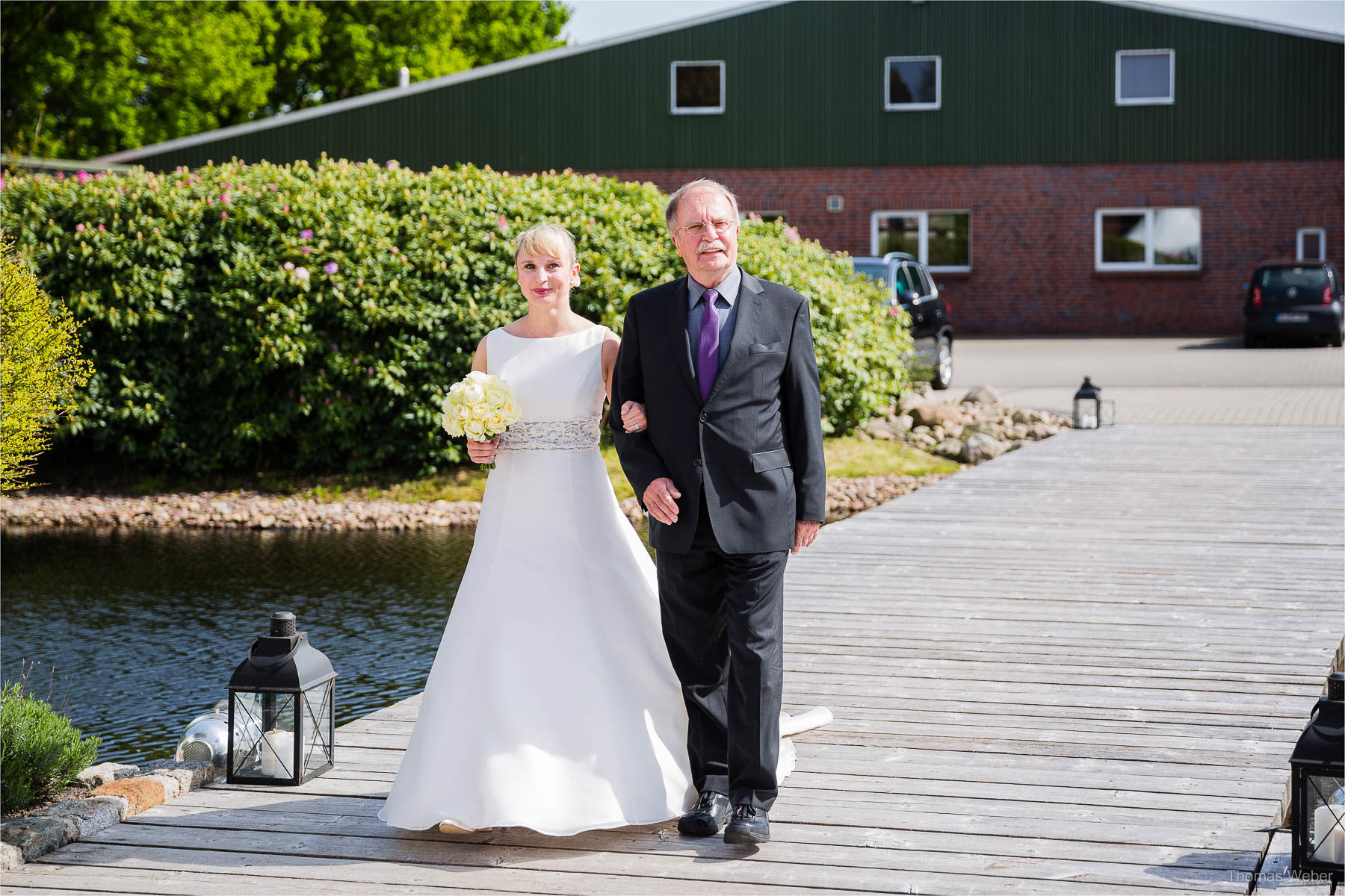 Freie Trauung in der Eventscheune St. Georg in Rastede, Hochzeitsfotograf Ostfriesland