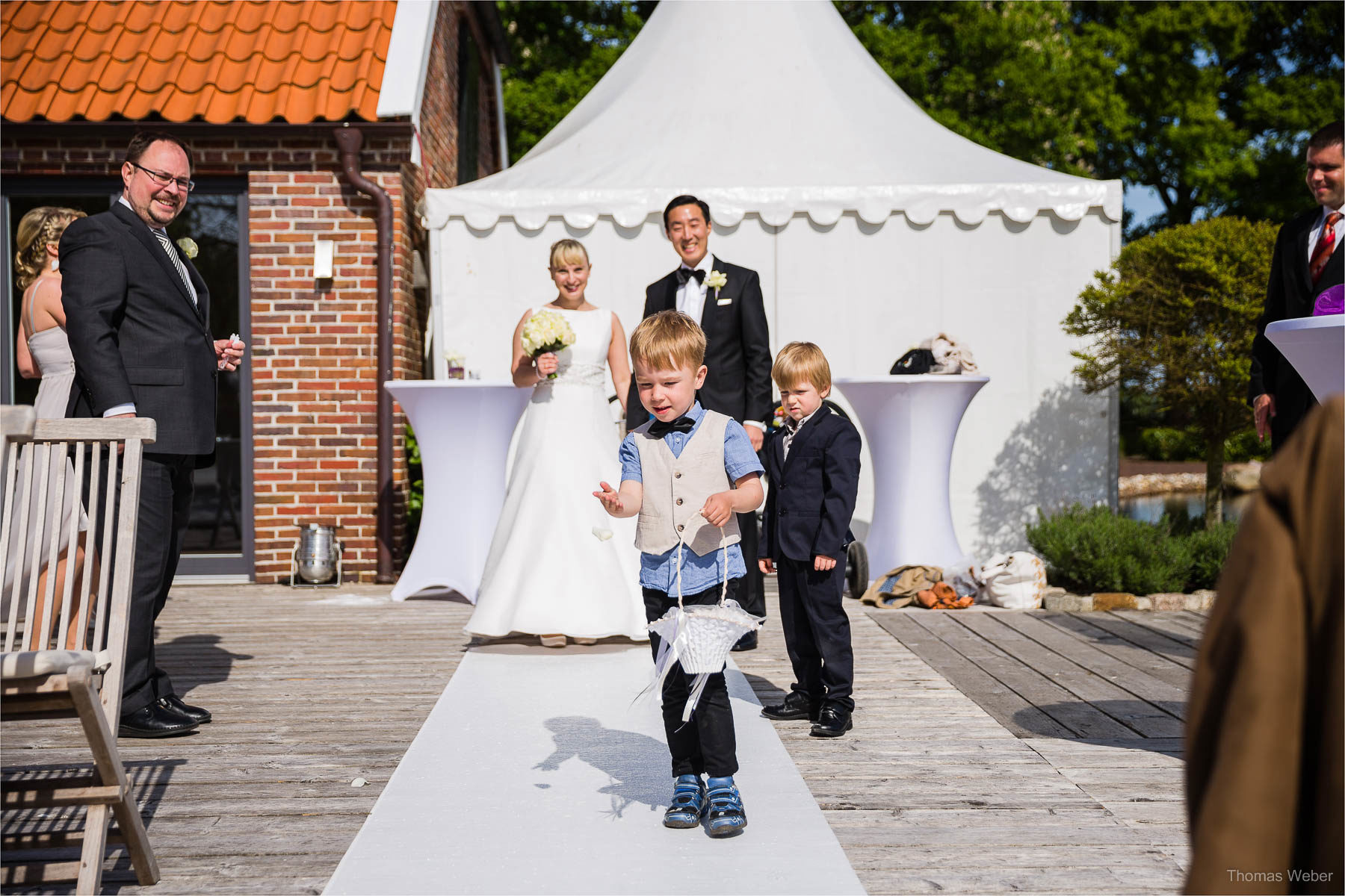 Freie Trauung in der Eventscheune St. Georg in Rastede, Hochzeitsfotograf Ostfriesland