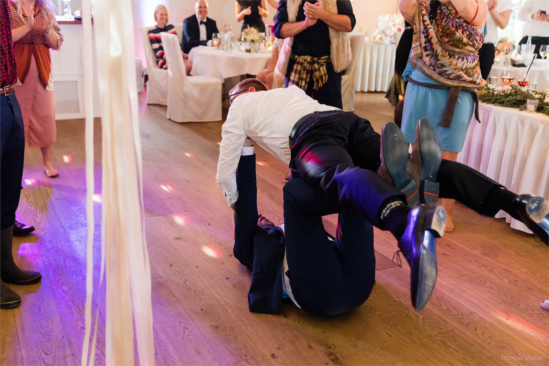 Kirchliche Hochzeit und Hochzeitsfeier, Hochzeitsfotograf Ostfriesland, Thomas Weber